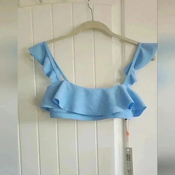 MinkPink Spero ruffle bikini top - Picture 4 of 6